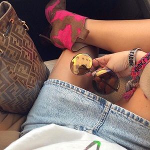 Meet your Posher, Angelo